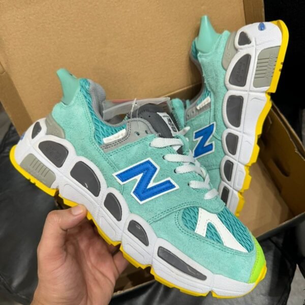 NEW BALANCEE 574 YURT X SALEHE BEMBURY