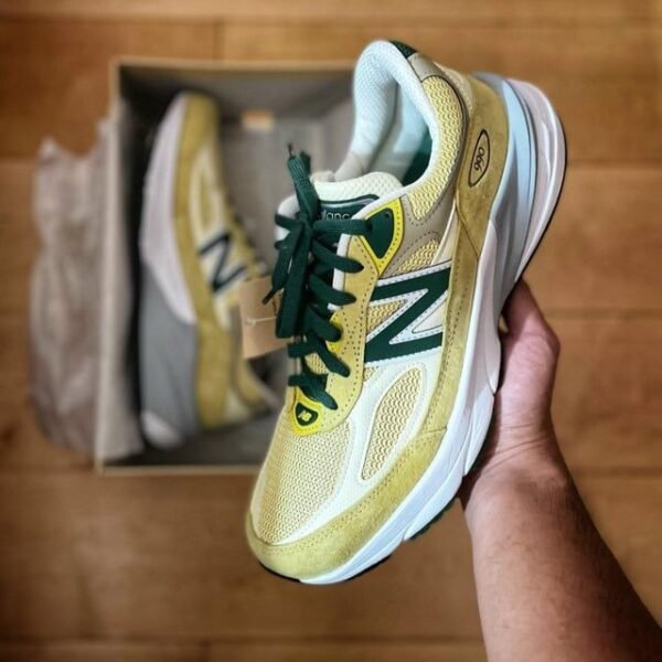 NEW BALANCEE 990V6 LEMONADE